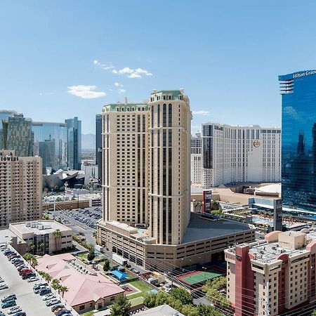 True 1Br Balcony Suite With Strip View At Mgm Signature Las Vegas Kültér fotó